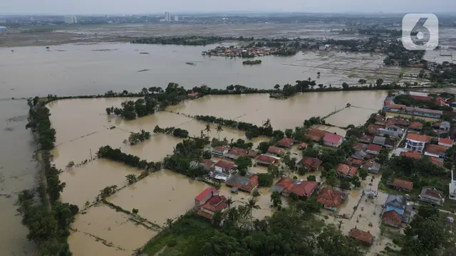 Penampakan dari Udara Banjir di Karawang