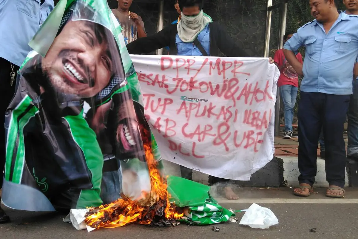 Demo Sopir Taksi