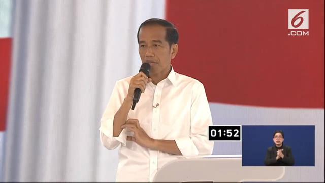 Calon Presiden nomor urut 01 Jokowi dalam debat keempat Pilpres 2019. (Liputan6.com)