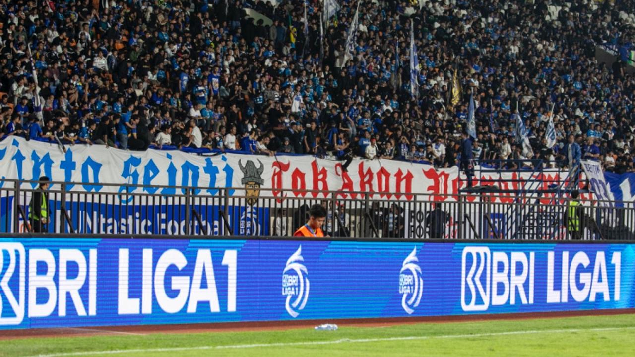 BRI Liga 1 Bergulir, Omzet UMKM Penjual Gorengan Ini Meningkat Hingga Dua Kali Lipat