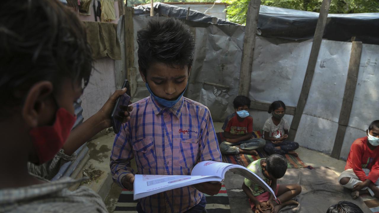 Potret Anak-Anak Perkampungan Kumuh di India Ikuti Kelas Online
