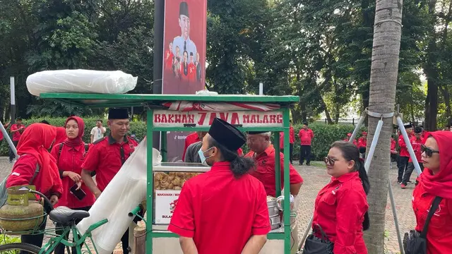 PDIP turut melibatkan masyarakat pelaku Usaha Mikro Kecil dan Menengah (UMKM) dalam acara puncak peringatan Bulan Bung Karno 2023 di Stadion Utama Gelora Bung Karno (GBK), Senayan, Jakarta.