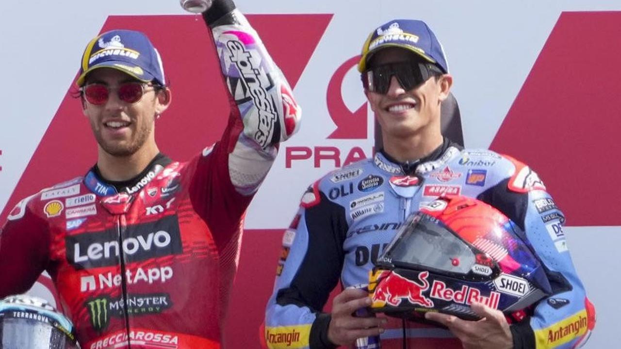 Enea Bastianini: Saya Mau Bantu Pecco Bagnaia, Asal Dia Juga Bantu Saya Sikat Marc Marquez