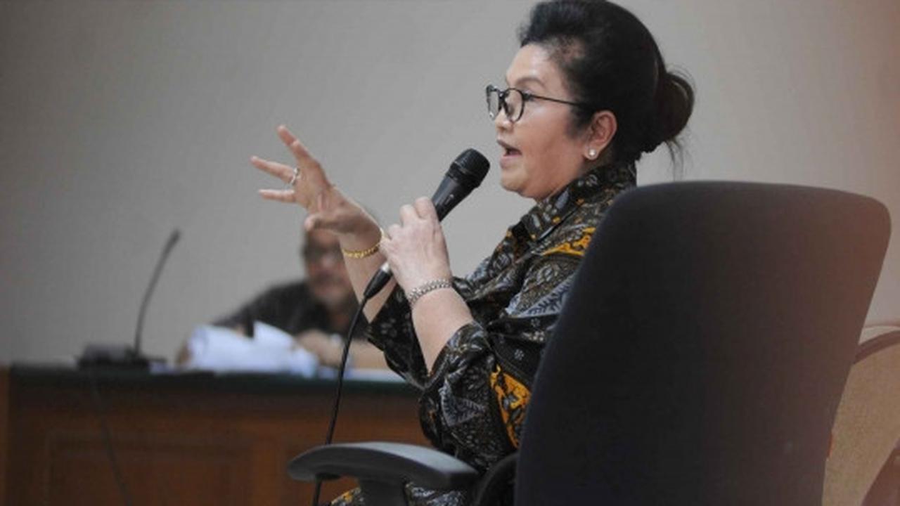 Mantan Menkes bersaksi di sidang terdakwa korupsi Alkes
