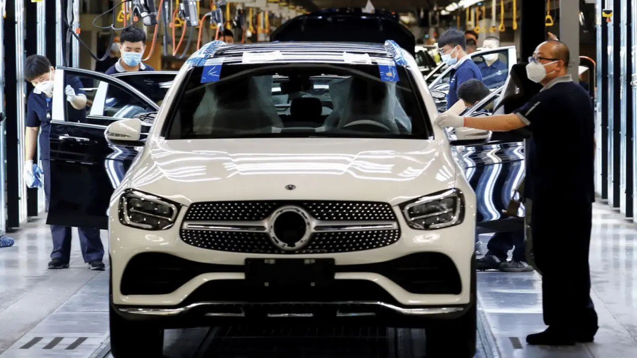 Investasi Besar Mercedes-Benz untuk Taklukan Pasar China (Carnewschina)
