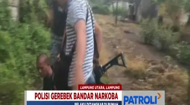 Polisi menurunkan pasukan lebih banyak dan berhasil mengevakuasi pelaku. Dari penangkapan pelaku polisi menyita 10 bungkus narkoba jenis sabu-sabu sebagai barang bukti.