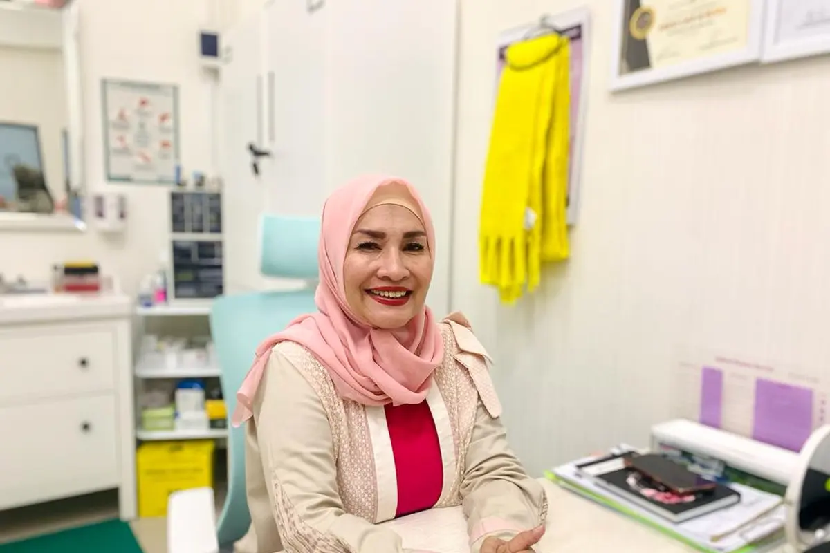 Diary Fimela: Kisah Dokter Dwi Handayani Mutia, Patahkan Stigma Menyeramkan Periksa Gigi
