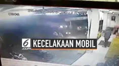 Sebuah mobil menabrak tukang parkir dan penjual cuanki yang tengah mangkal di Jalan Otista, Garut. Mobil melaju kencang dari arah Bundaran Simpang Lima.