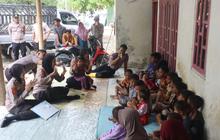 Potret STIK-PTIK Sindikat IX Angkatan 83 di Tengah Warga Terdampak Bencana Aceh, Hibur Anak-Anak hingga Bantu Dapur Umum