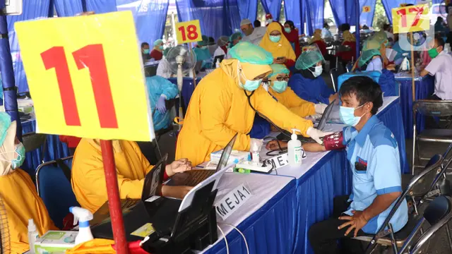 Giliran 1.000 Sopir Transportasi Umum Divaksin COVID-19 di Poris Plawad Tangerang