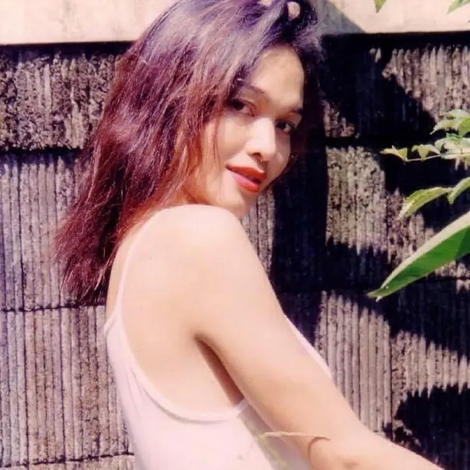 Bunda Corla Saat Masih Muda