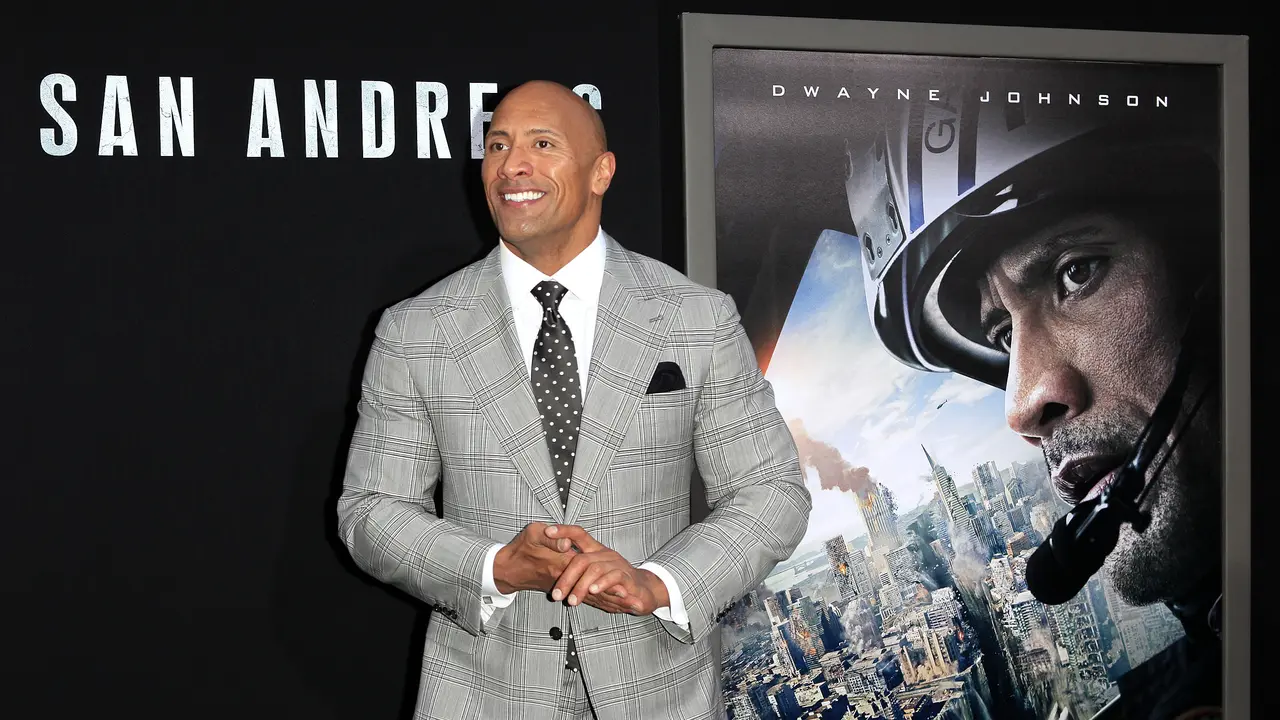 [Bintang] Dwayne Johnson