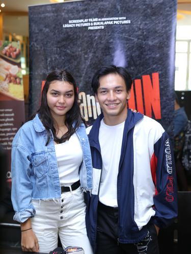 Jefri Nichol Tegaskan Putus Dari Shenina Cinnamon Bukan Karena Caitlin North Lewis News Entertainment Fimela Com
