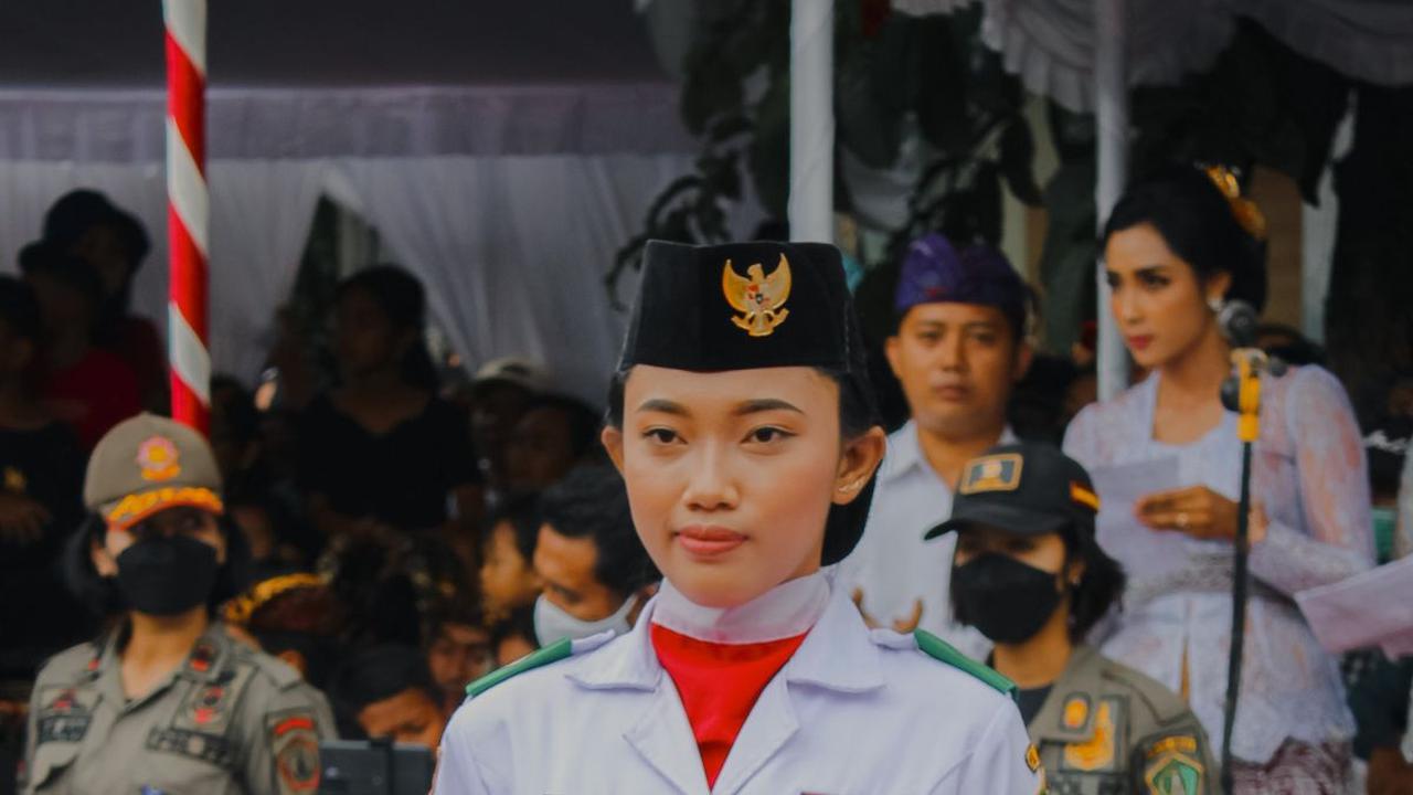<b>Manfaat Upacara Bendera</b>
