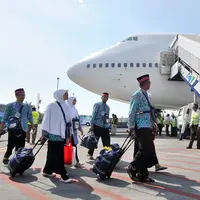 Hari ini calon Jamaah Haji Indonesia diberangkatkan ke tanah suci.