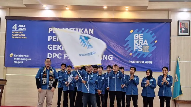 Migi Rihasalay dilantik sebagai Ketua Divisi Akses Bantuan Ekonomi.