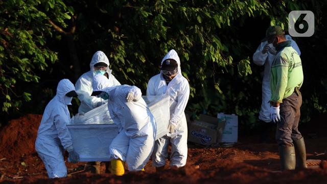 Angka Kematian Akibat COVID-19 Nyaris 10 Ribu Orang