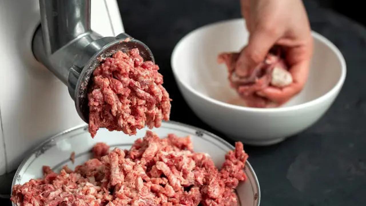 Daging Kurban Bisa Awet sampai Sebulan? Ini Cara Stok dan Olahnya Biar Hemat