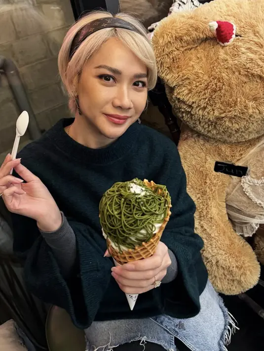  Bunga Citra Lestari/ Instagram]