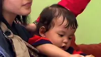 Meski kondisi fisik Fransiska bocah berusia 11 bulan ini terlihat sehat dan bugar namun sebenarnya ia masih dalam kondisi syok.