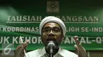 Ketua Umum Badan Koordinasi Mubaligh (Bakomubin) Se Indonesia Ali Mochtar Ngabalin saat memberikan keterangan kepada wartawan di Jakarta, Kamis (3/11). (Liputan6.com/Faizal Fanani) 