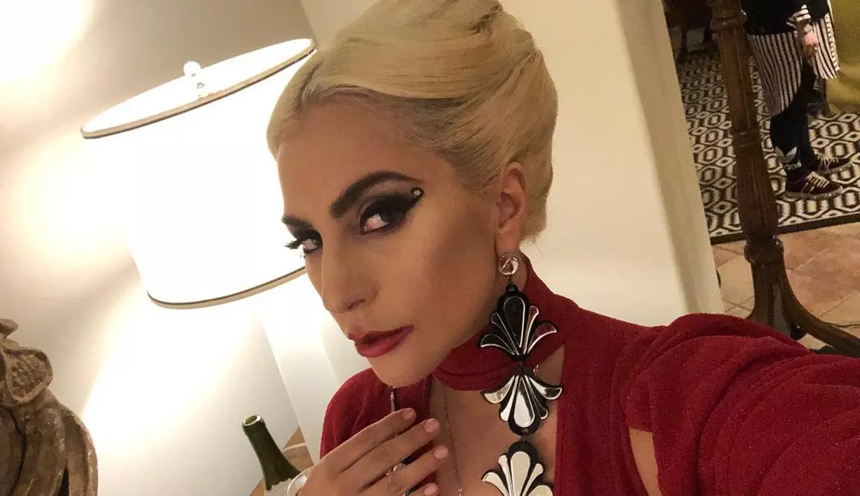 Lady Gaga memposting sebuah statement dalam Instagram yang meminta maaf pada semua fans dan menjelaskan keadaannya. (instagram/ladygaga)