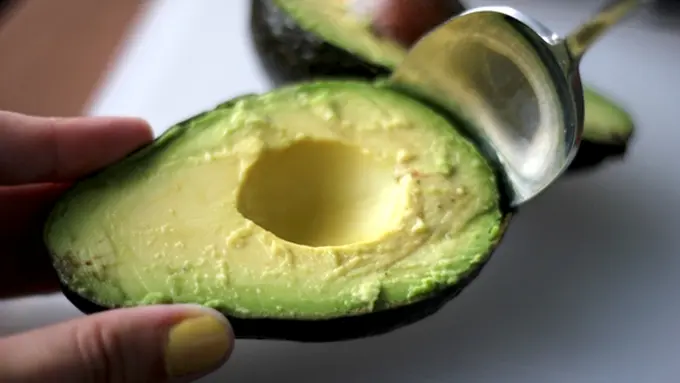 7 Cara Asyik Menikmati Alpukat yang Harus Kamu Coba Segera