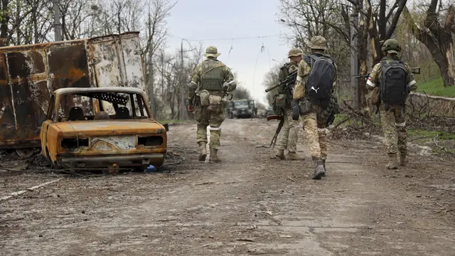 Melihat Kota Mariupol Usai Digempur Rusia