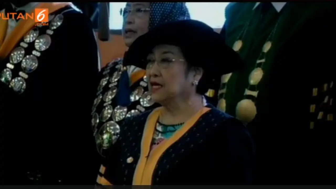 20160525-unpad-bandung-megawati 1
