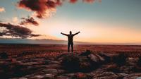 Quotes about fear. (Photo: Xan Griffin/Unsplash)