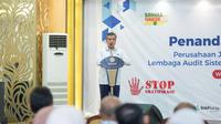 Menteri Ketenagakerjaan Yassierli di acara Penandatanganan pakta integritas di ruang serbaguna Kemnaker, Jakarta, Selasa (19/8/2025).