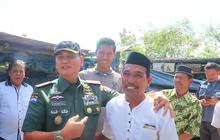 Susah Air Bersih di Pinrang, Mayjen Kunto Bantun Mesin 3 In 1 Untuk Produksi Air Minum
