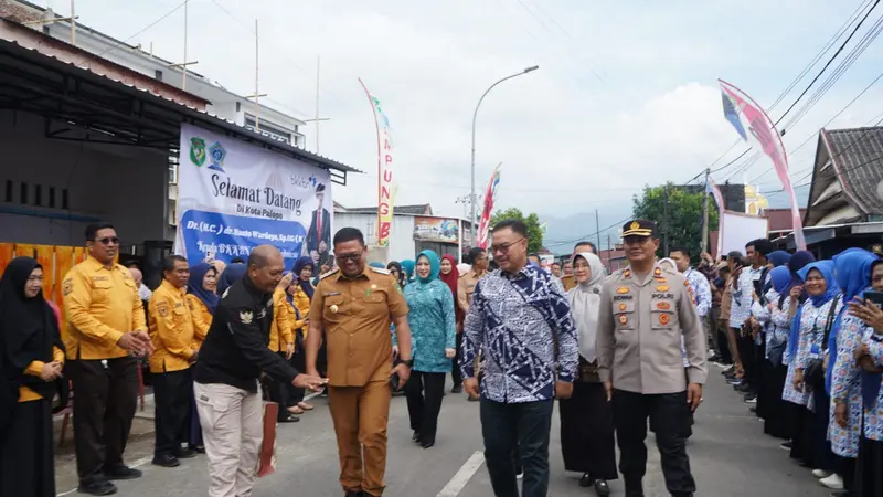 Kepala Badan Kependudukan dan Keluarga Berencana Nasional (BKKBN), dokter Hasto, di Kota Palopo, Sulawesi Selatan (Istimewa)
