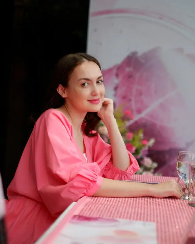 Setelah 8 tahun berlalu, begini potret terbaru 6 pemain blasteran sinetron Elif Indonesia