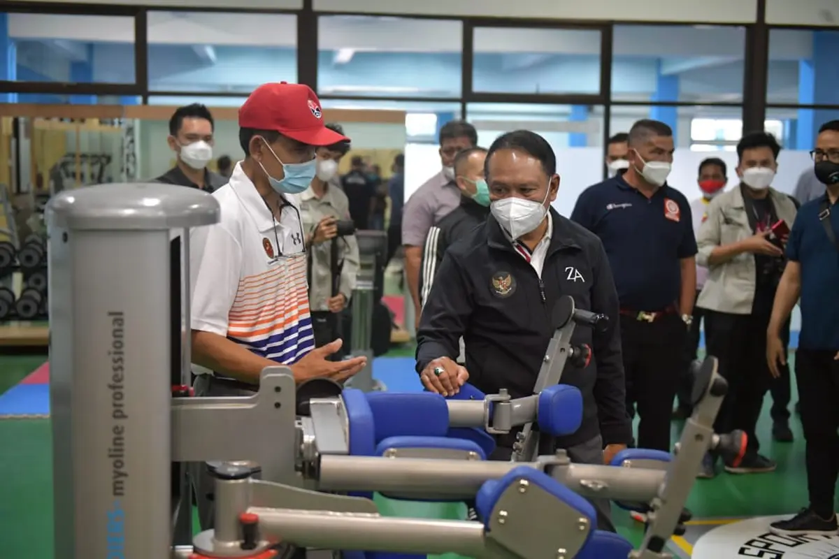 Menpora Zainudin Amali Tinjau Fasilitas Olahraga Kampus UPI