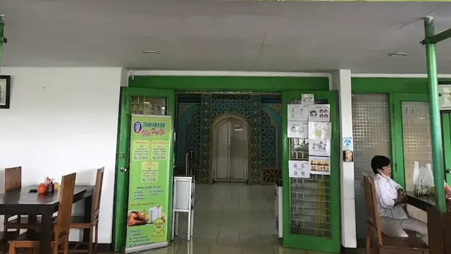 Rekomendasi Tempat Makan Dekat Pintu Tol Semarang Tahun 2026