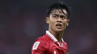 Ekspresi pemain Timnas Indonesia, Pratama Arhan saat menghadapi Thailand dalam laga matchday ketiga Grup A Piala AFF 2022 di Stadion Utama Gelora Bung Karno, Senayan, Jakarta, Kamis (29/12/2022) sore WIB. (Bola.com/Bagaskara Lazuardi)