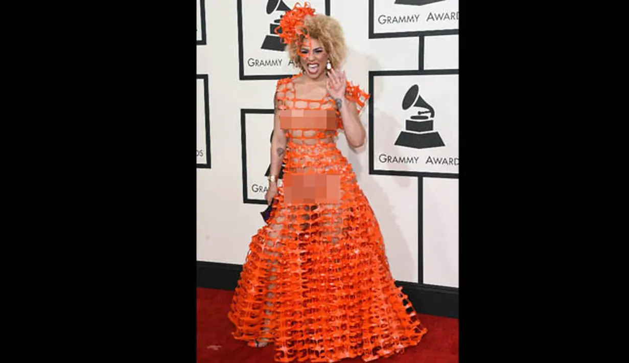 Penyanyi Joy Villa saat menghadiri acara Grammy Awards 2015 di Staples Center, Los Angeles, AS, Minggu (8/2). (Jason Merritt/Getty Images/AFP)