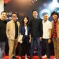 Sebagian dari inisiator Z Creators (ki-ka) Riel Tasmaya, Khaleed Pranowo, Abigail Emmanuella Waworuntu, Dharmaji, Raudi Akmal dan Kevin Geraldi. (Dok: Z Creators)