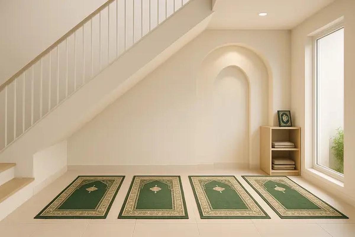 8 Rekomendasi Desain Mushola Mini di Rumah Islami yang Tenang dan Estetik