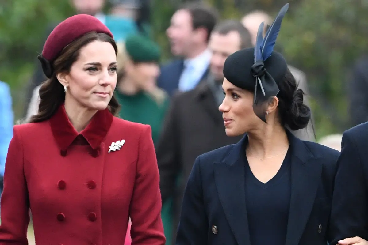 Gaya Kate Middleton dan Meghan Markle Saat Natal