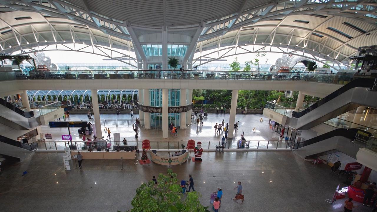FOTO: Dua Bandara Indonesia Raih Penghargaan Dunia di World Airport Awards 2025