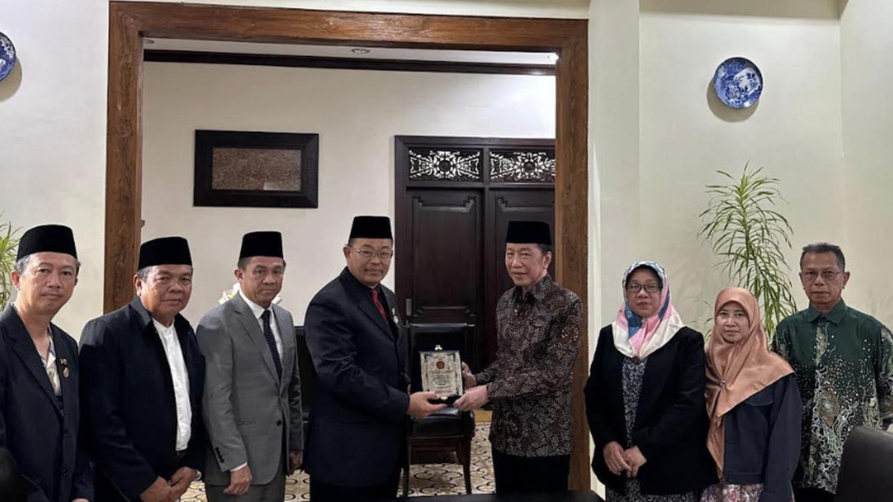Jokowi Dikunjungi Warga Brunei, Ini yang Dibicarakan