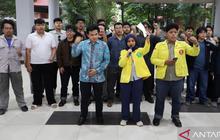 DPR Sentil Kemendiktisaintek Heboh Dugaan Pelecehan Seksual di FH UI Seret 16 Mahasiswa