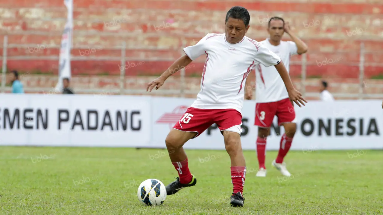 Pelatih Persela Lamongan Herry Kiswanto
