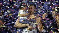 Nikola Jokic membawa Denver Nuggets menjuarai NBA 2022/2023. (AFP/Dok.MATTHEW STOCKMAN / GETTY IMAGES NORTH AMERICA / Getty Images via AFP).