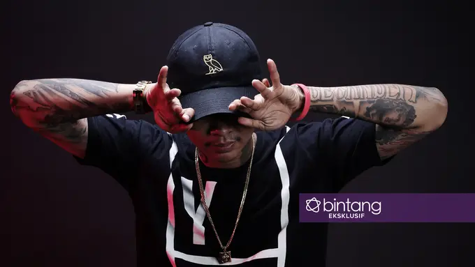 [Bintang] Eksklusif Young Lex, Mantan OB yang Kini Jadi Idola Para ABG