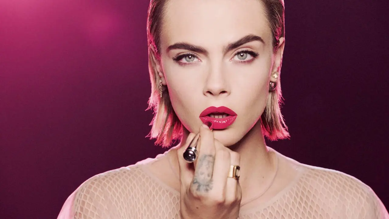 24 Pilihan Warna Menggoda dari Dior Addict Stellar Shine