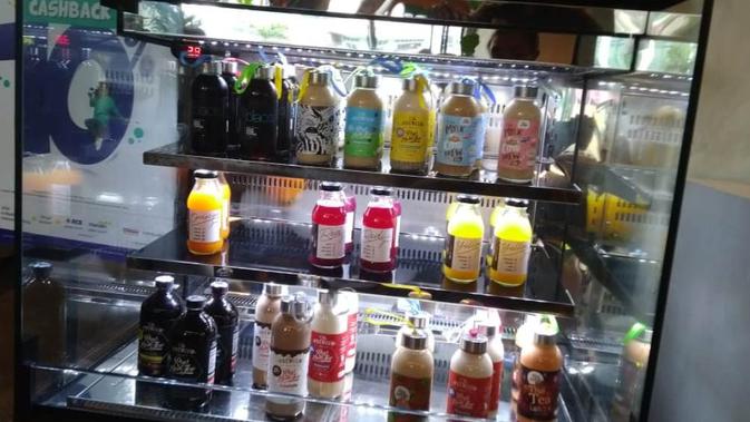 ragam kopi, menu vegetarian, dan motor dilan di kafe rboj