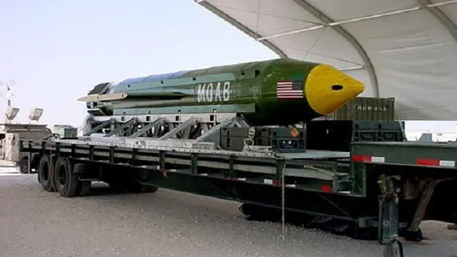 Bom MOAB (AP)